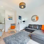 Seabreeze Holiday Apartment