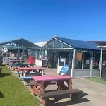 Charming 3 Bedroom Static Caravan In Clarach Bay Holiday Village - Baysdale R1