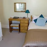 Avron House