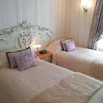 Rosemullion Hotel