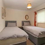 245 Riverside Lodge