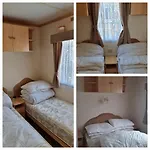 Peaces Caravan 8 Berth