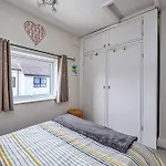 Finest Retreats - Penrhyn Avenue