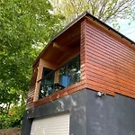 Chy Cos. South Facing Lodge With Balcony & Views.