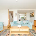 2 Horizon View