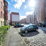 Guestready - A Pleasant Stay Near Leith