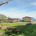 Tb Lodge 59 At Riviera Bay Coastal Retreat