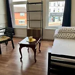 Entire Yellowapt Near Belfast City Centre - Free Parking - Up To 3 Guests - 2 Beds
