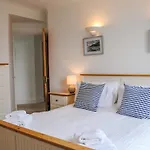 3 Melbury