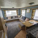 Cosy Caravan - The Chase