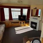 Bell Bank C8 - Pet Friendly, Bed Linen, Close To Bars And Shops - Meadow Lakes Caravan & Lodge Hire