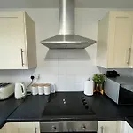 Ty Noah- Newly Refurbished Home In The Heart Of Pembrokeshire