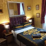 Ivy- Braveheart Guest House