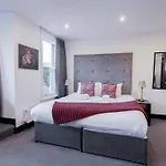 Sinclair'S Rooms