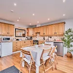 4 Dunluce Park - Portrush By The Sea