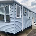 Lyons Robin Hood Caravan Rhyl Sbw 26