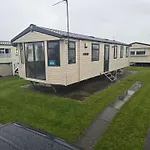 Lyons Robin Hood Caravan 43Sw