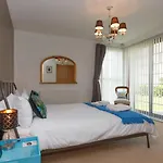 2 Bed Seapoint Birchington Escape By Adliv