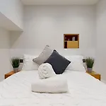 Barbican Boutique Luxury Apartments & Rooms, Plymouth