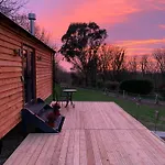 Wyncliffe Hideaway