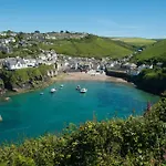 Kiberick Cottage At Crackington Haven, Near Bude And Boscastle, Cornwall