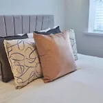 Host & Stay - North Quay Apartments