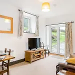 Journeys End With Stunning Sea Views From The Headland