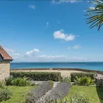 The Old Boat House, Seaview - Seafront Three Bedroom Cottage With Separate Two Bedroom Annexe