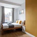 5 Bedroom Spacious Home Perfect For Big Groups