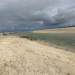 Cozy Coastal Lodge In Hayle