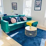 Cozy Coastal Retreat Folkestone