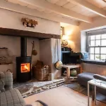 Rosemary Cottage, Port Isaac Bay Holidays