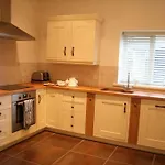 Lovely Cottage, Stunning Views!