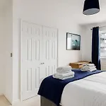 Harbourside Retreat