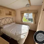 Meadow Lakes 72 - Golden Palm, Pet Friendly, Wifi, Central Heating - Meadow Lakes Caravan & Lodge Hire