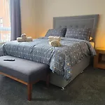 Roskeen Townhouse