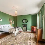 Seafront Regency Townhouse - Balcony Sea Views