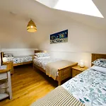 Vale View Cottages - The Stables