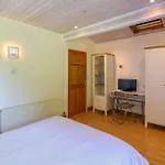 Bay Tree Lodge 35