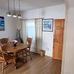 A Cozy Home In Liverpool