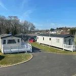 Whitecliff Bay Holiday Park - Most Popular Location Near Pools, Clubs And Beach