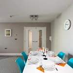 Airhost'S Brighton'S Best Green Diamond Escape With Sea Views