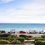 The Smugglers Retreat