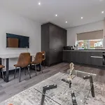 Central Hove 3 Bedroom Flat Bn340Bwil
