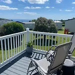 Gannets Rest - Spacious Static Caravan With Sea Views