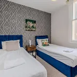 Flash Sale Central Hove 3 Bedroom Flat Bn310Fir04