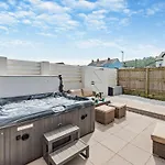 3 Bed In Westward Ho 78075