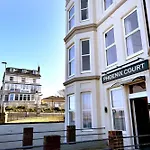 Phoenix Court Hotel