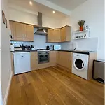 Montpelier Terrace Two Bed Apt