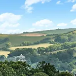 The Treehouse At Salcombe Farm